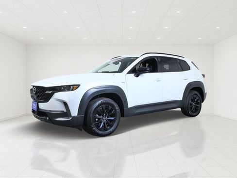 Used 2025 MAZDA CX-50 AWD 2.5 Hybrid w/ Premium Pkg image 2