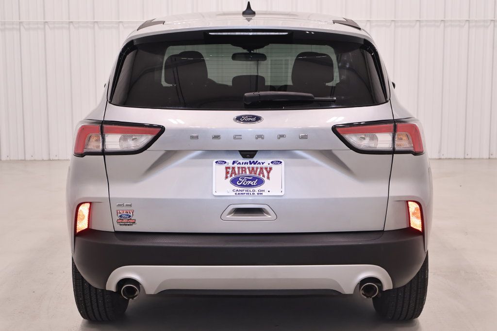 Certified 2022 Ford Escape SE w/ Convenience Package FWD image 8