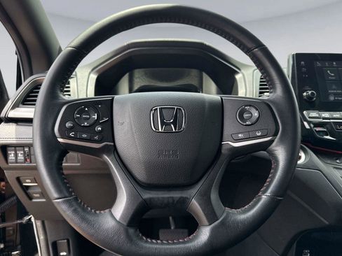 Certified 2023 Honda Odyssey Sport image 29