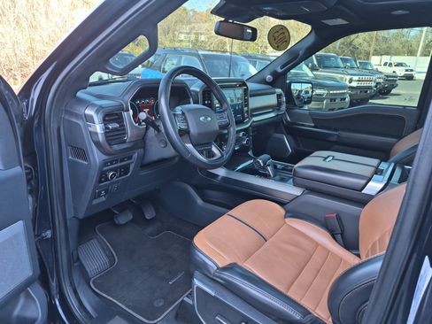 Certified 2023 Ford F150 Platinum w/ Equipment Group 701A High image 17