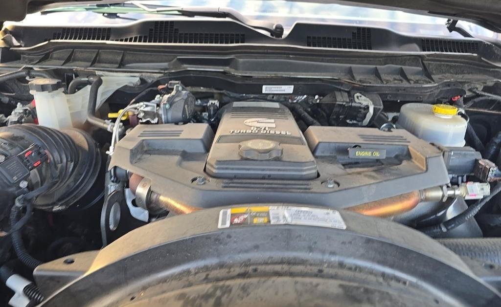 Used 2018 RAM 2500 Longhorn AWD/4WD image 9
