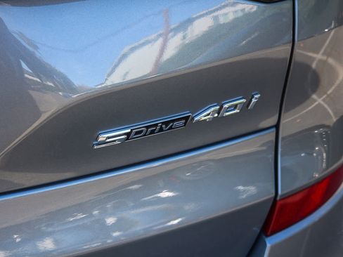 New 2026 BMW X5 sDrive40i w/ M Sport Package image 25