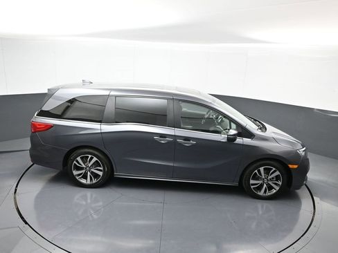 Certified 2024 Honda Odyssey Touring image 38