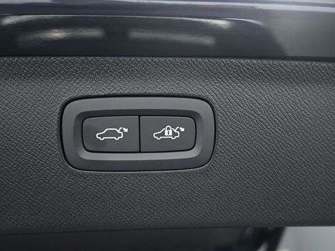 Used 2026 Volvo XC90 B6 Plus w/ Protection Package Premier image 28