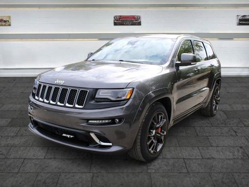 Used 2015 Jeep Grand Cherokee SRT w/ Trailer Tow Group IV AWD/4WD image 3