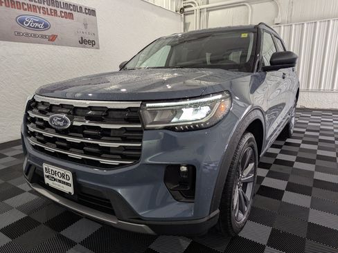 New 2026 Ford Explorer Active w/ Active Comfort Package AWD/4WD image 2