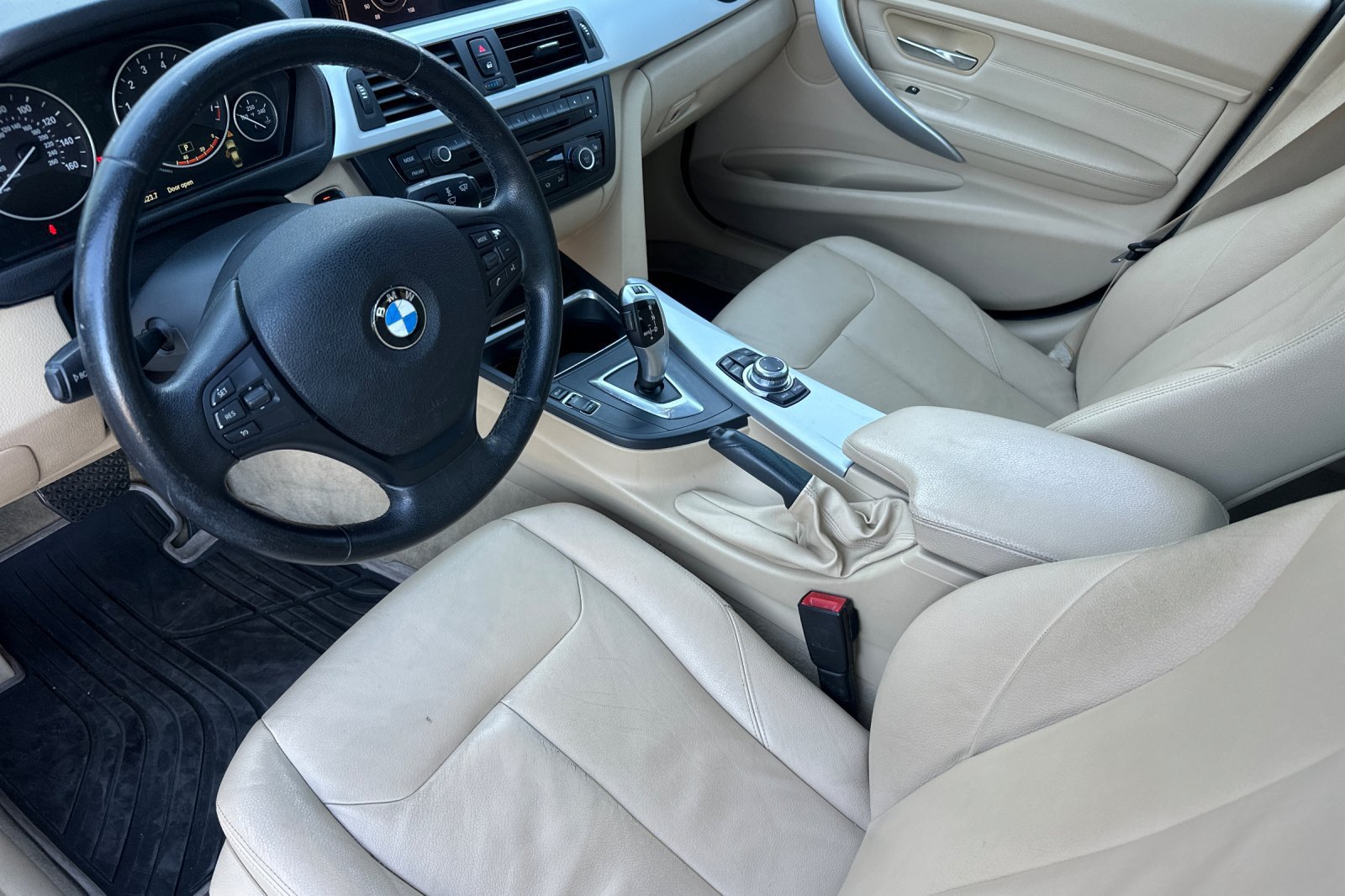 Used 2013 BMW 328i Sedan RWD image 10