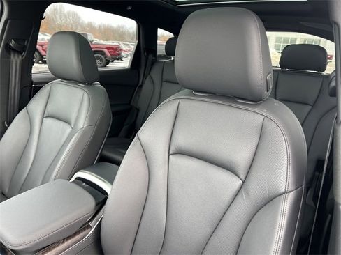 Used 2023 Audi Q7 3.0T Premium Plus w/ Premium Plus Package image 18