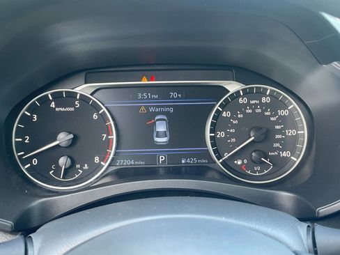 Used 2025 Nissan Altima 2.5 SV image 40