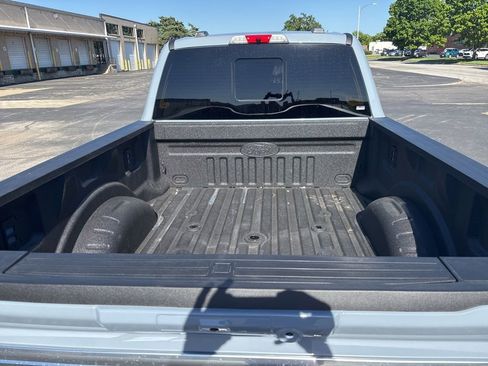 Used 2026 Ford F250 Platinum w/ Platinum Plus Package AWD/4WD image 7