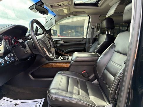 Used 2015 GMC Yukon XL Denali w/ Touring Package AWD/4WD image 25