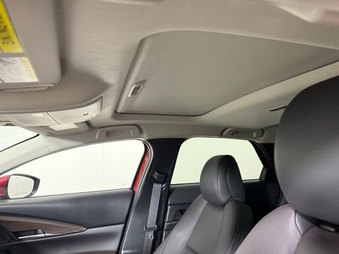 Used 2025 MAZDA CX-30 AWD 2.5 S w/ Premium Package image 15