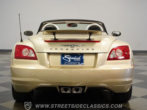 Used 2006 Chrysler Crossfire Limited RWD image 11