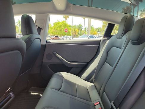 Used 2024 Tesla Model 3 Standard Range RWD image 12