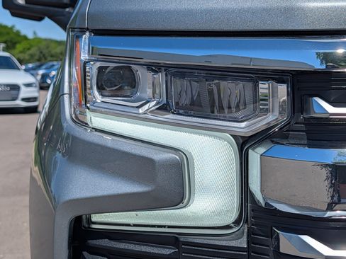 Used 2025 Chevrolet Silverado 1500 LTZ w/ LTZ Premium Package AWD/4WD image 16