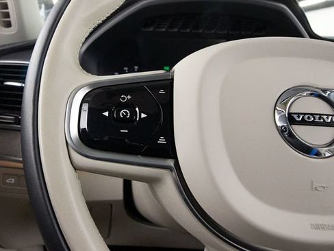 Used 2024 Volvo XC90 T8 Ultimate w/ Protection Package Premier AWD/4WD image 17