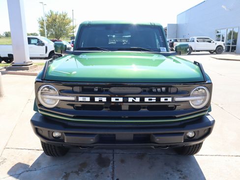 New 2025 Ford Bronco Outer Banks image 10