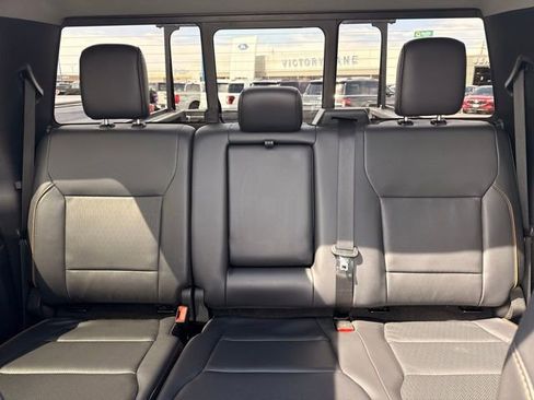 Used 2025 Ford F350 Lariat w/ Lariat Ultimate Package AWD/4WD image 34