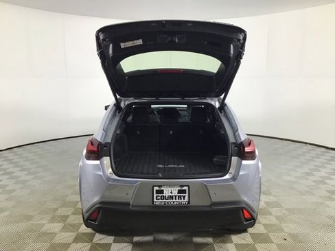 Used 2025 Lexus UX 300h AWD image 21