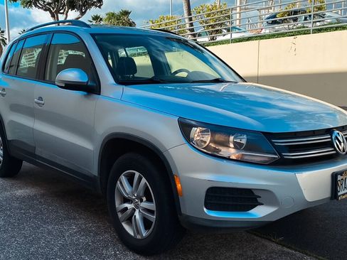 Used 2015 Volkswagen Tiguan S AWD/4WD image 7