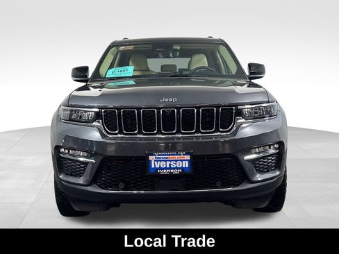 Used 2022 Jeep Grand Cherokee Limited w/ Luxury Tech Group II AWD/4WD image 3