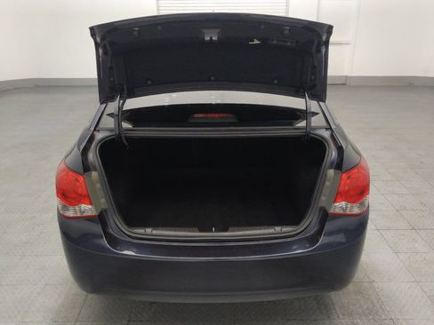Used 2015 Chevrolet Cruze LT w/ Technology Package FWD image 29