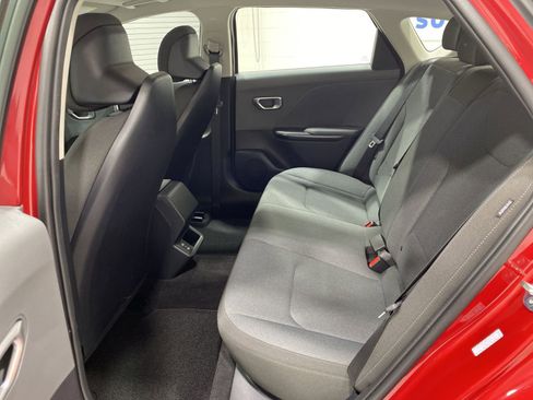 Used 2025 Kia K4 FWD image 21
