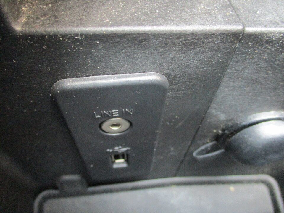 Used 2010 Ford Fusion SE FWD image 38