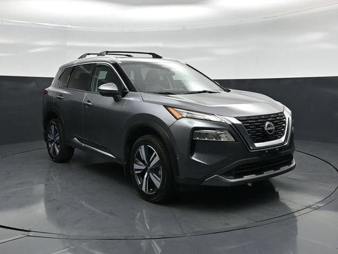 Used 2023 Nissan Rogue SL w/ SL Premium Package FWD image 52