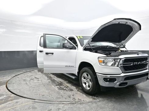 Used 2024 RAM 1500 Big Horn image 39