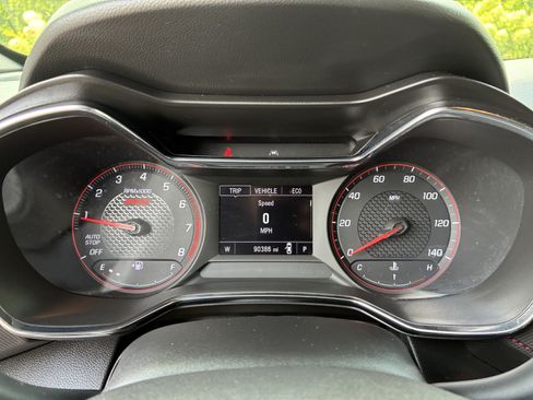 Used 2021 Chevrolet TrailBlazer RS w/ Convenience Package FWD image 29