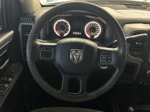 Used 2016 RAM 2500 Tradesman w/ Chrome Appearance Group image 11