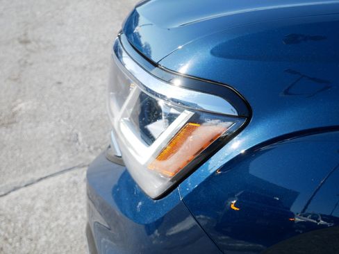 Certified 2021 Volkswagen Atlas Cross Sport SE w/ Panoramic Sunroof Package image 16