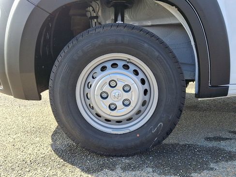 New 2025 RAM ProMaster 3500 w/ Roll-Up Rear Door Package image 7