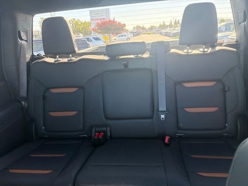 Used 2026 GMC Sierra 2500 AT4 AWD/4WD image 14