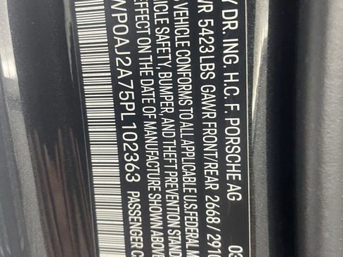 Certified 2023 Porsche Panamera image 29