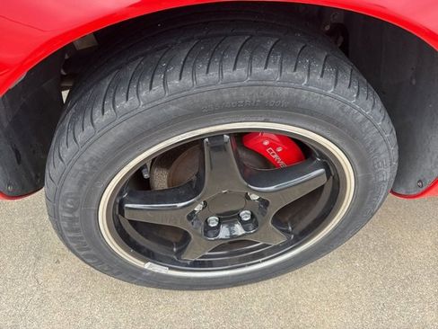 Used 1994 Chevrolet Corvette Coupe image 9