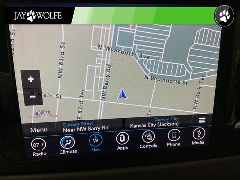 Used 2018 Chrysler Pacifica Touring-L Plus w/ Advanced Safetytec Group FWD image 16