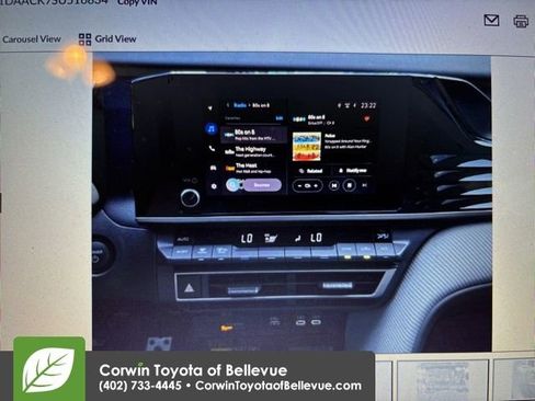 Used 2025 Toyota Camry SE FWD image 3