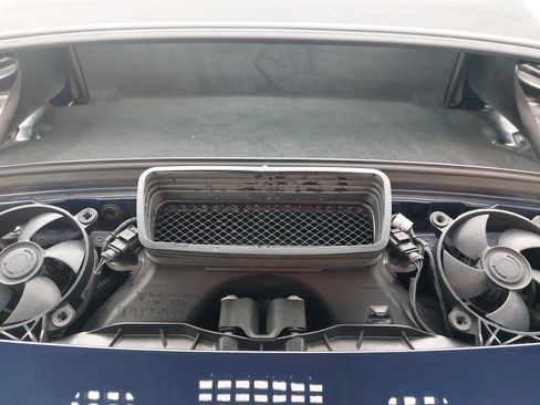 Used 2018 Porsche 911 Carrera RWD image 14
