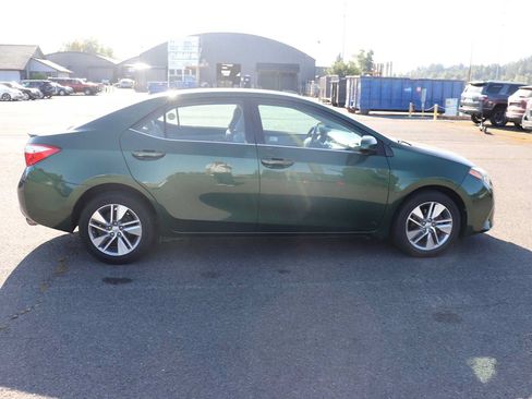 Used 2014 Toyota Corolla LE FWD image 4