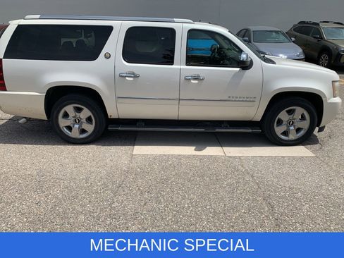 Used 2010 Chevrolet Suburban LTZ AWD/4WD image 4