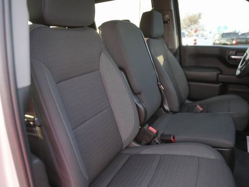 Used 2022 Chevrolet Silverado 1500 Custom image 19