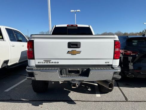 Used 2018 Chevrolet Silverado 2500 LTZ w/ Duramax Plus Package image 5