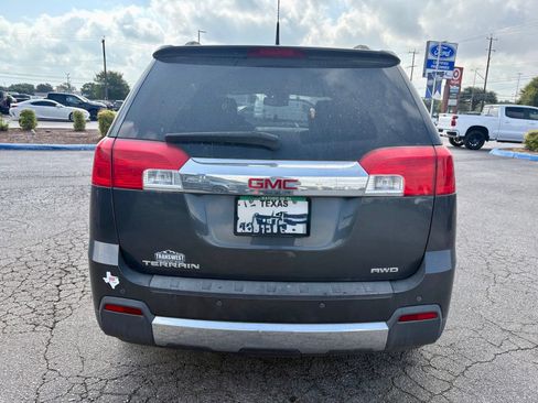 Used 2010 GMC Terrain SLT AWD/4WD image 4