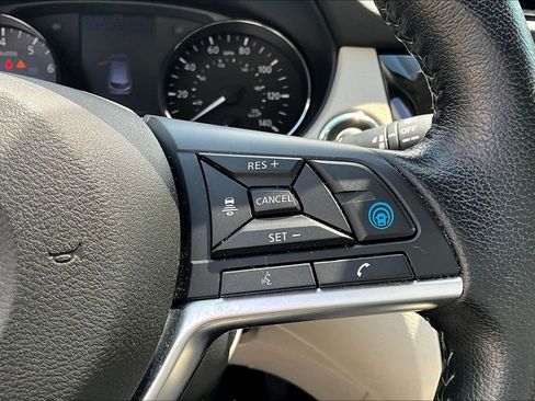 Used 2021 Nissan Rogue Sport SL w/ Premium Package AWD/4WD image 12