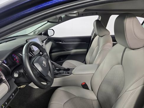 Used 2021 Toyota Camry XSE w/ Navigation Package FWD image 14
