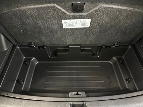 Certified 2023 Chevrolet Traverse LS image 23