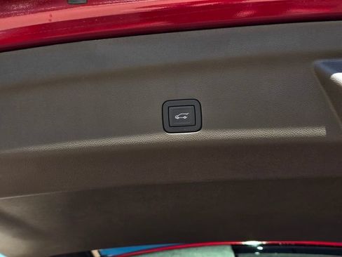 New 2026 GMC Yukon XL Elevation AWD/4WD image 9