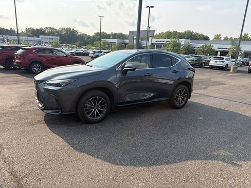 Used 2025 Lexus NX 350 AWD w/ Accessory Package (2T) image 3